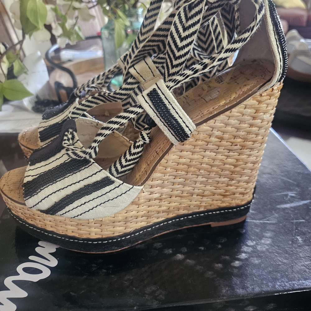 Stylish Black and White Wedge Sandals